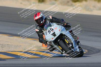 media/Dec-18-2022-SoCal Trackdays (Sun) [[8099a50955]]/Turn 10 (140pm)/